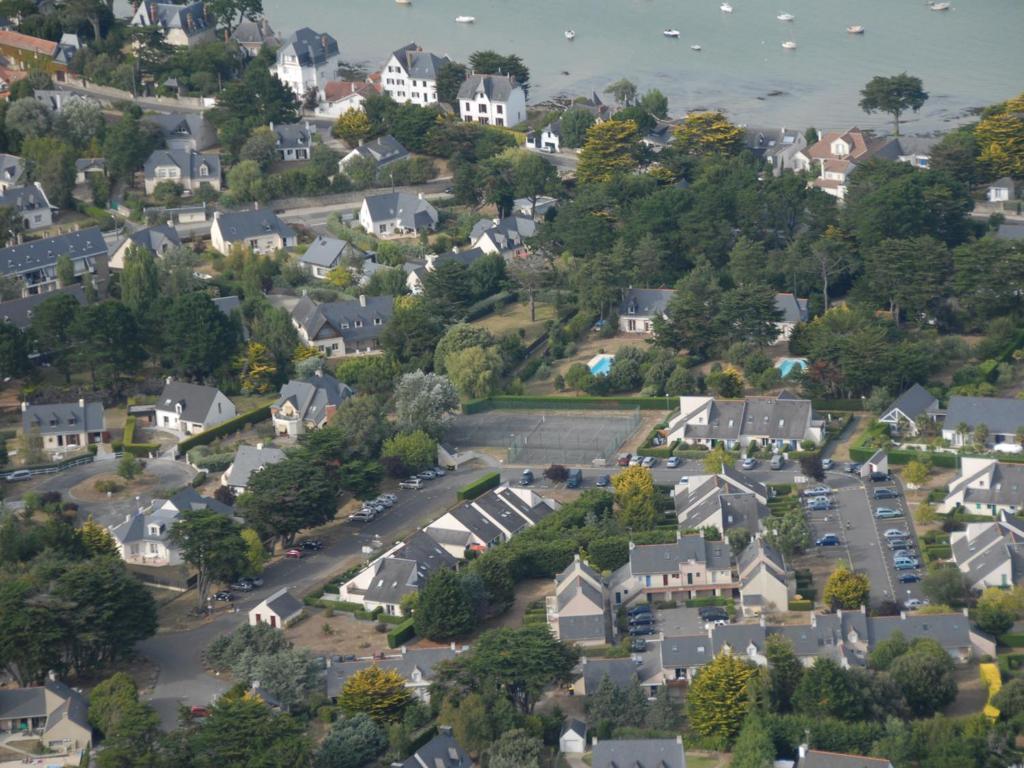Lagrange Vacances Les Maisonnettes Le Pouliguen Rom bilde